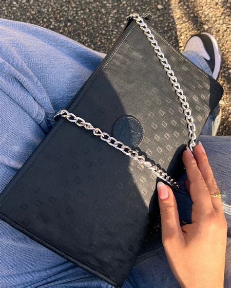 pochette con catena fendi|farfetch borse fendi.